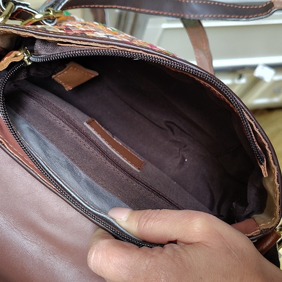 Genuine Leather Multicolor Woven Women's Crossbody Bag - Picture 7 of 9